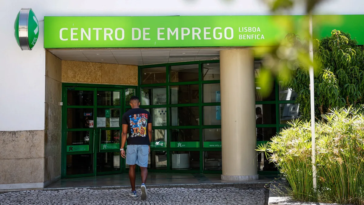 Mercado de trabalho estável. Desemprego não mexe entre junho e julho
