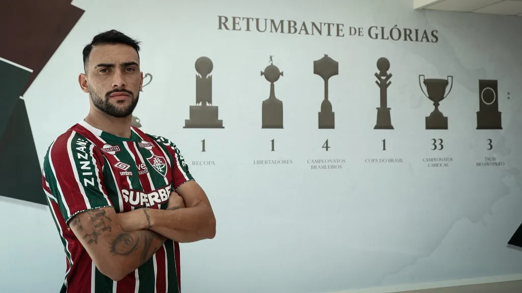 Torcida do Fluminense se revolta com nova falha de zagueiro questionado