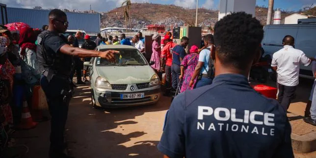 A Mayotte et à La Réunion, la colère des policiers « oubliés » de la liste des médaillés pour leur engagement lors du passage du cyclone Chido