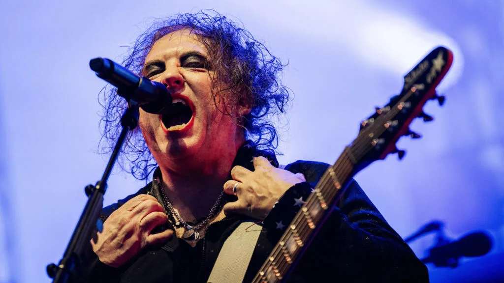 Com The Cure no headline, festival parisiense Rock en Seine realiza uma de suas edições mais roqueiras