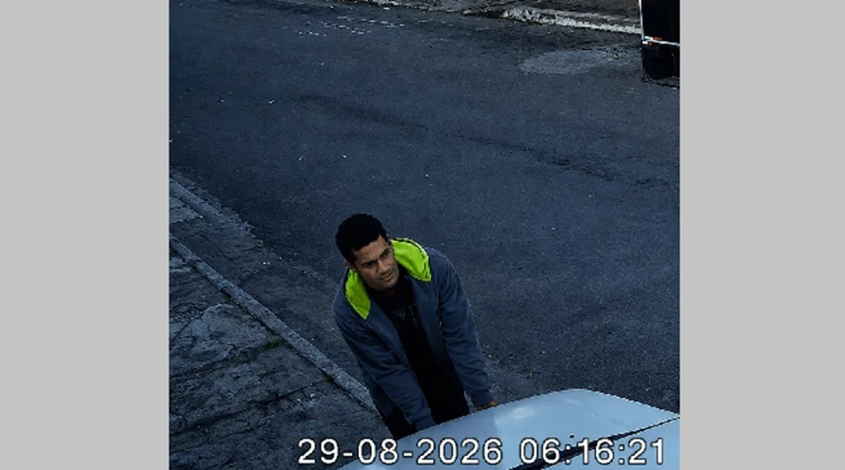Homem é preso após furtar carro em Campos; ação foi flagrada por câmeras