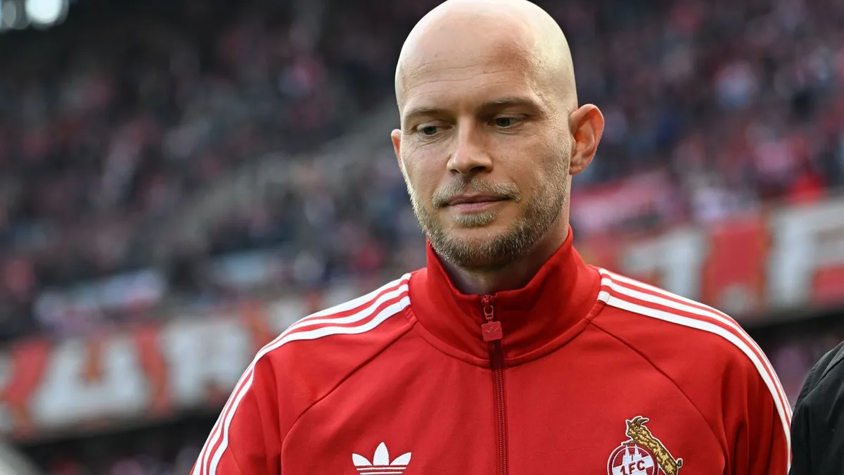 Fußball-Bundesliga: „Brutaler Schlag“: Wagner fürchtet langen Skhiri-Ausfall