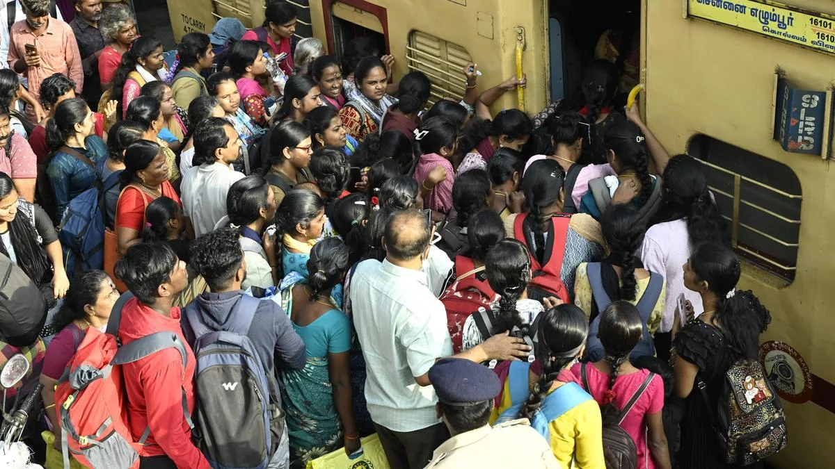 RPF steps up security at major Southern Railway stations amid festive rush