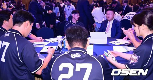 [사진]2027 KBO 신인 드래프트 준비하는 두산