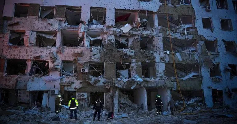 Líderes de 8 países europeus em Kiev para discutir defesa