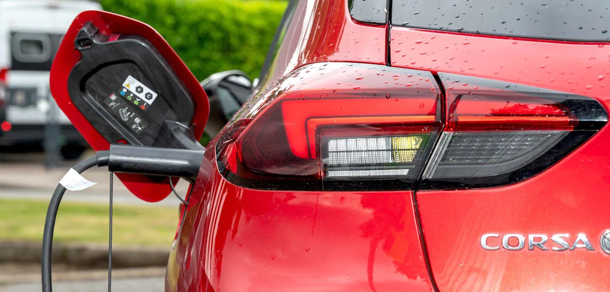 Neuer elektrischer Opel Corsa kommt erst 2028 auf den Markt