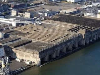 INFO OUEST-FRANCE. Le corps d’un homme retrouvé dimanche dans un bassin de la base sous-marine de Saint-Nazaire