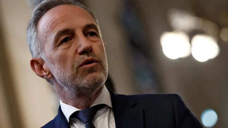 Propos de Donald Trump sur "la charia à Paris": Emmanuel Grégoire affirme que la ville n'a "aucune leçon à recevoir" de quelqu'un qui "déploie des milices racistes"