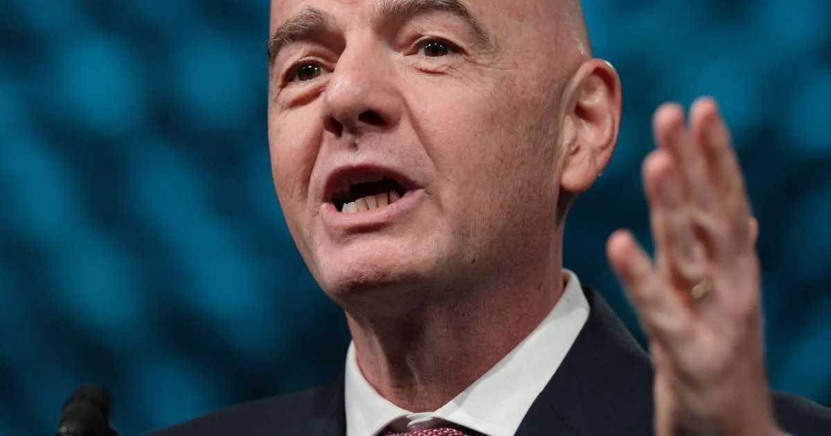 Chefe da Premier League ataca projeto de Infantino e pede reforma na Fifa