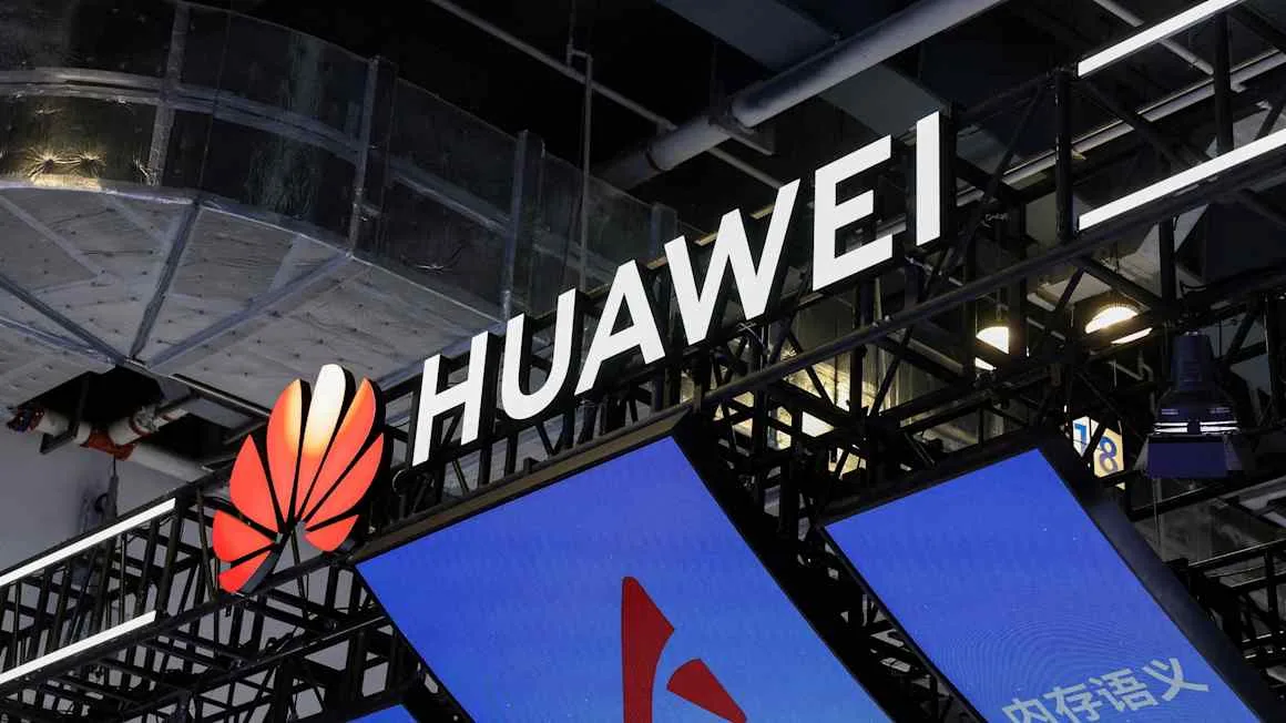 China’s AI labs must accelerate development, says Huawei chair
