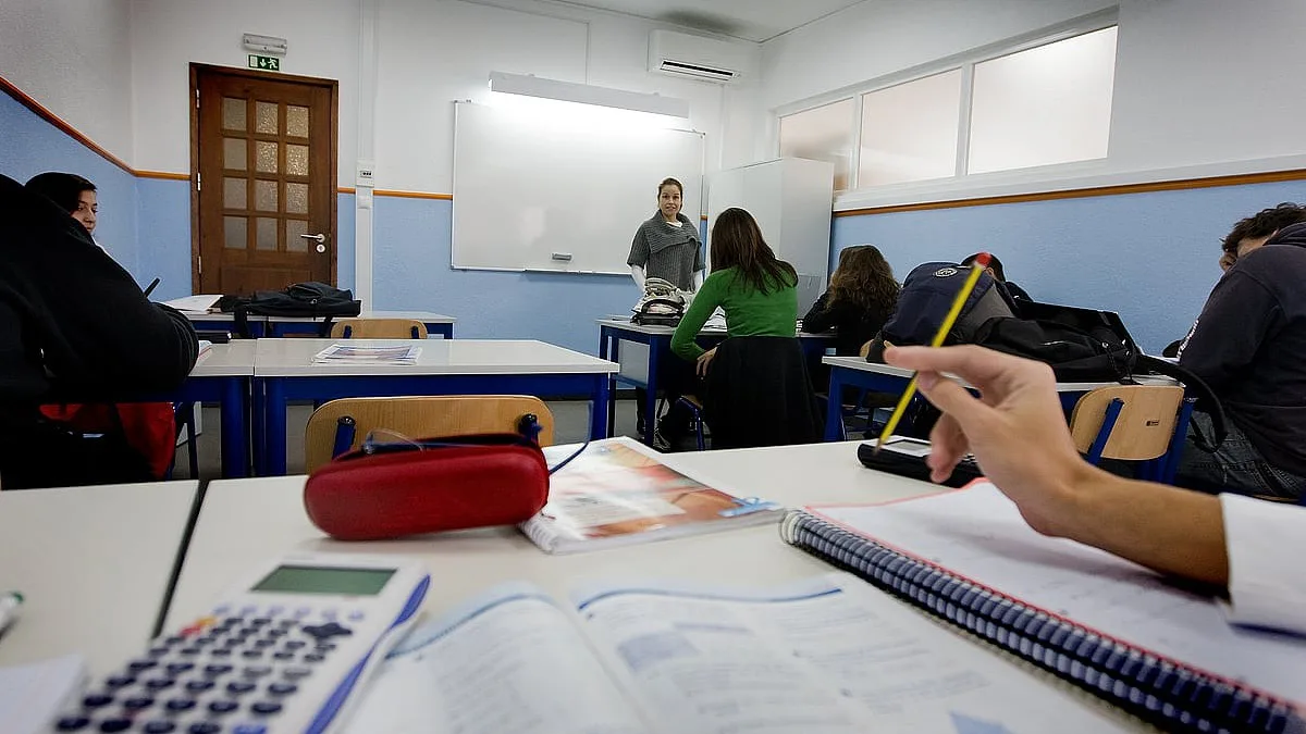 Ensino Secundário: “Menos uma semana de aulas não é dramático se houver professores”