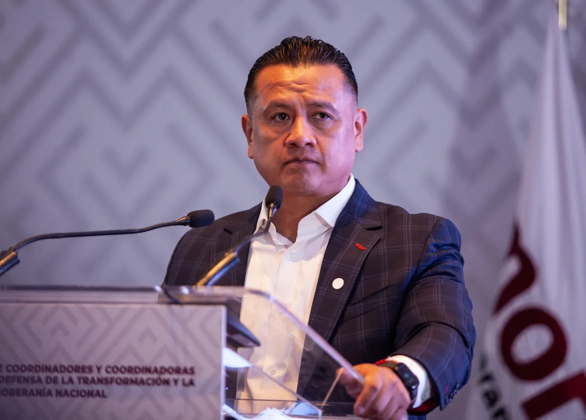 Carlos Torres Piña presenta su renuncia a la Fiscalía de Michoacán