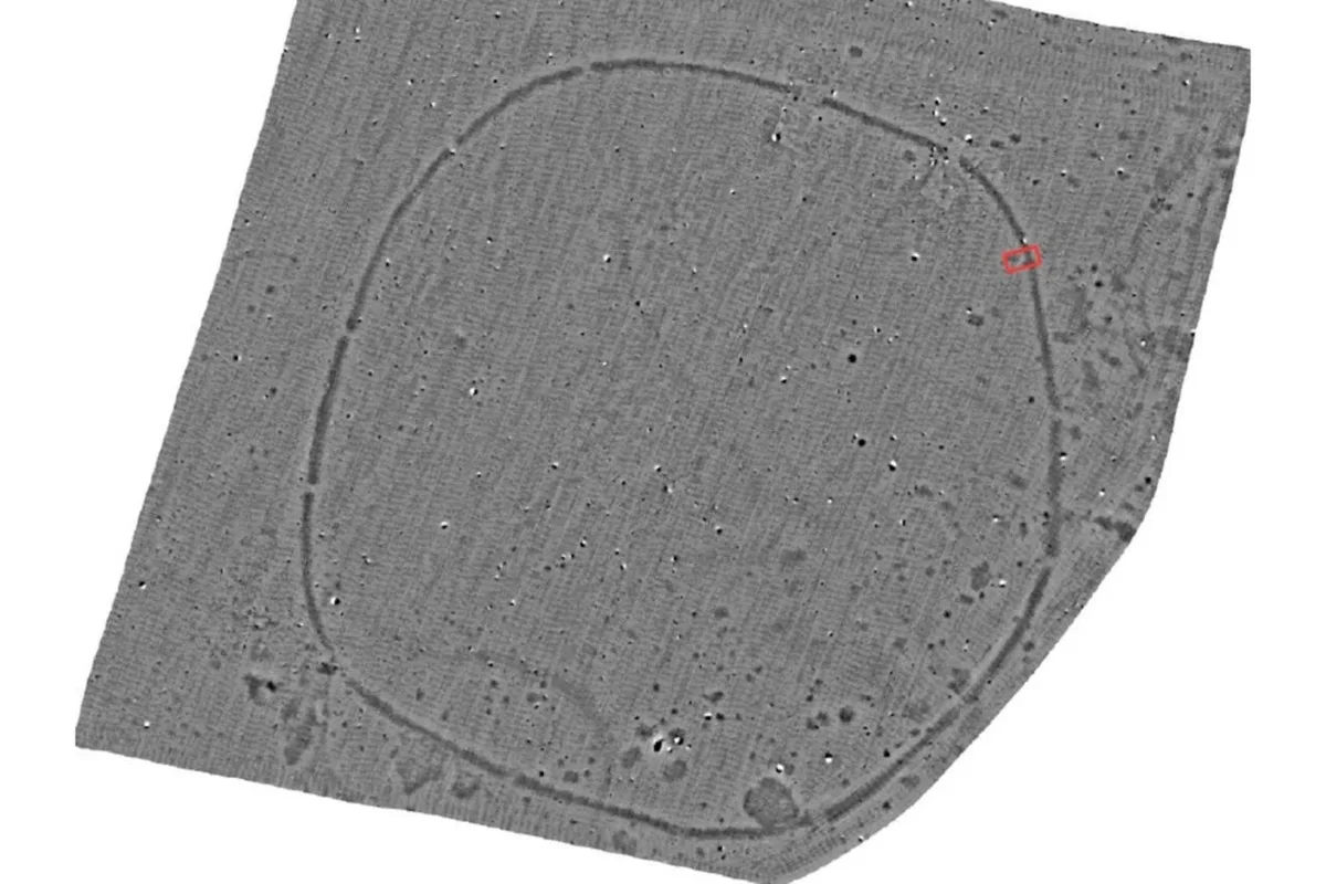 Archaeologists Uncover a Circular Sanctuary That Tracked the Sun and Moon 1,000 Years Before Stonehenge