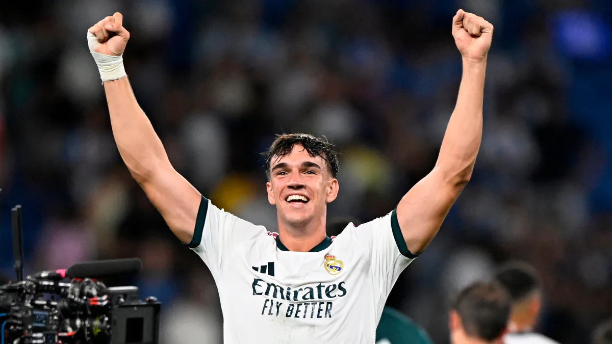 Carlos Espí y un giro de 180 grados en seis meses: de suplente con el Levante a niño bonito de Mourinho en el Real Madrid