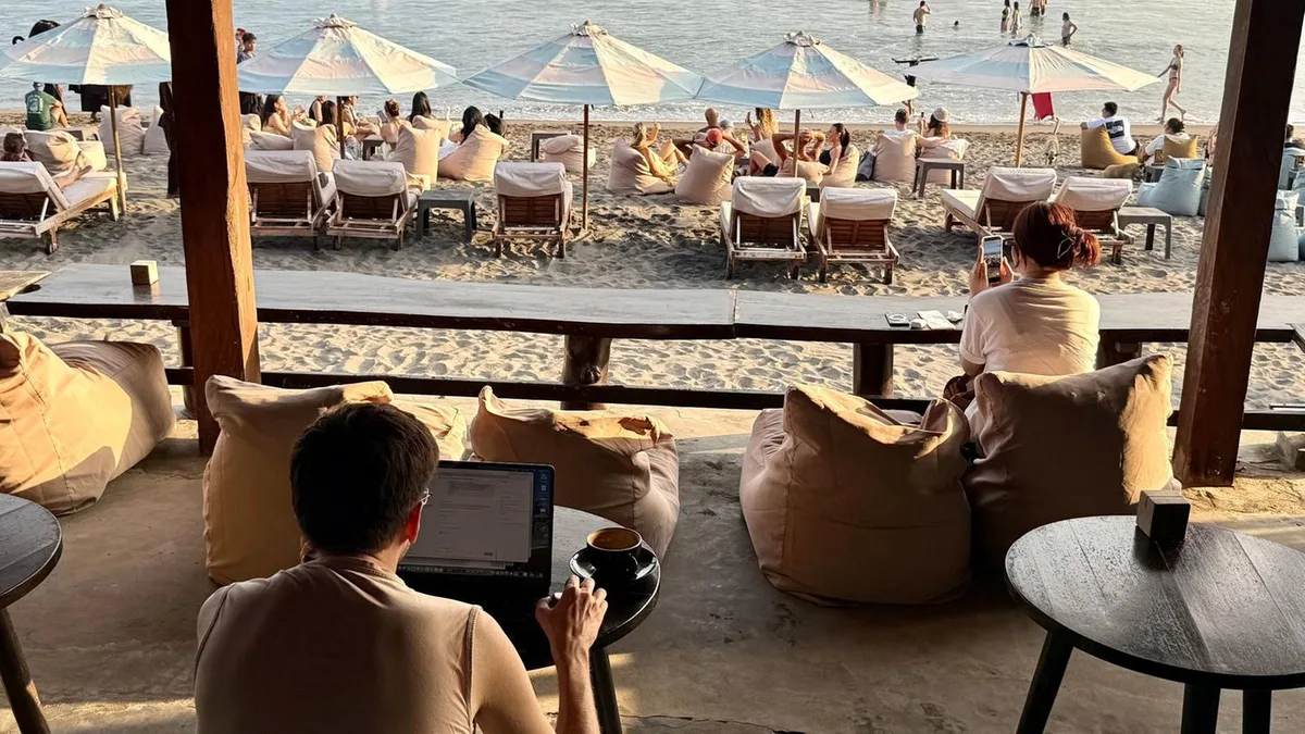 Arbeit mit Urlaub verbinden: Diese Länder und Orte eignen sich am besten für Workation