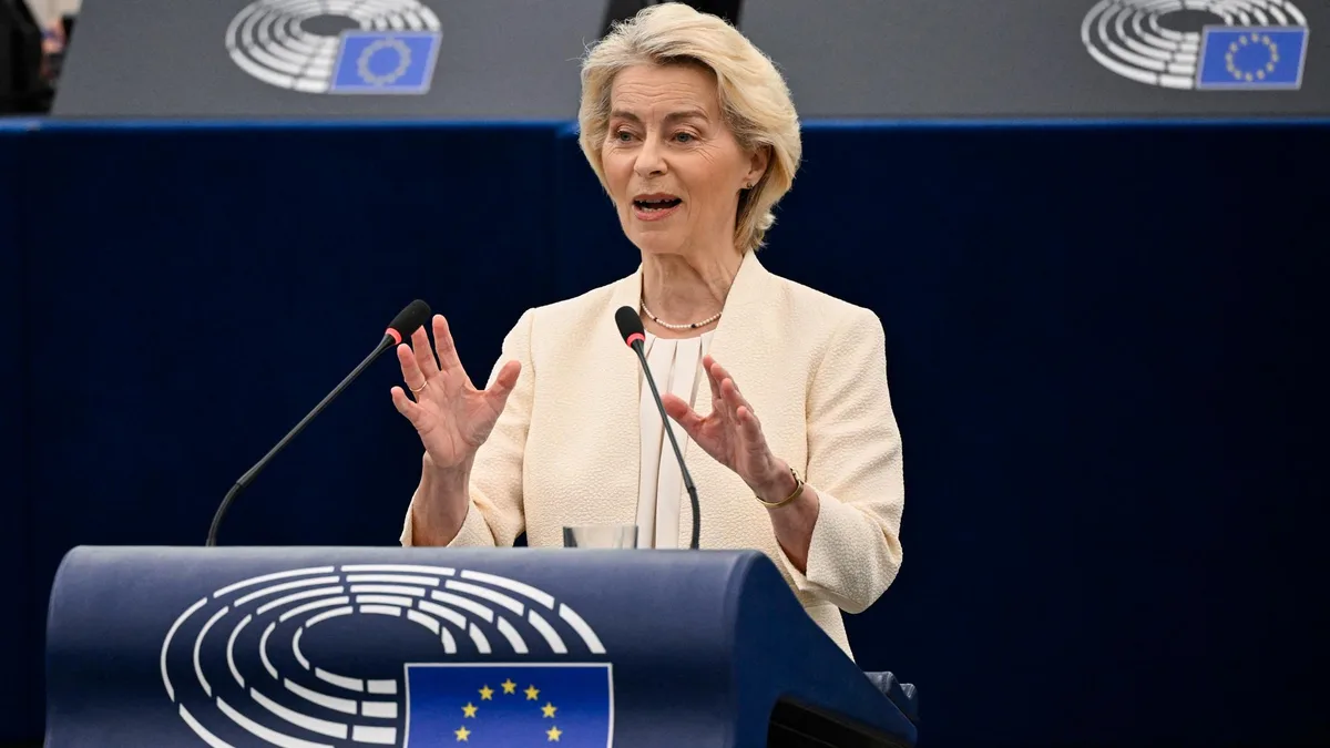 Sur l’interdiction des réseaux sociaux aux moins de 15 ans, Ursula von der Leyen s’inspire beaucoup de Macron