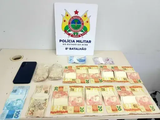 PM flagra menina de 15 anos com 200g de cocaína durante fiscalização na BR-364