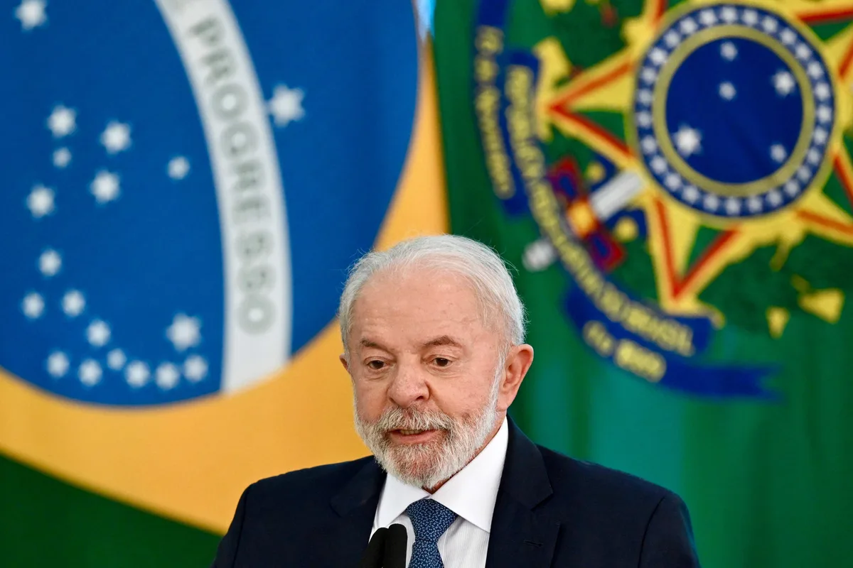 Antes de las elecciones, Lula impulsa un proyecto para reducir la carga horaria laboral: “Es tiempo para la familia”