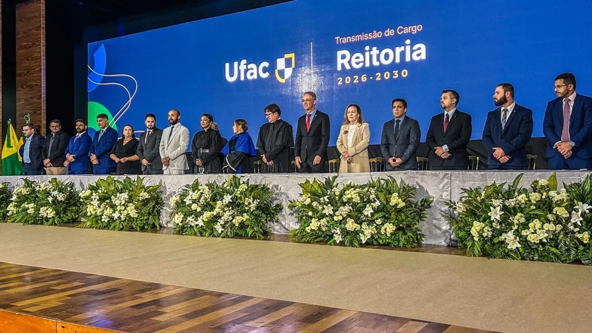 Josimar Ferreira toma posse como reitor da Ufac para o quadriênio 2026-2030