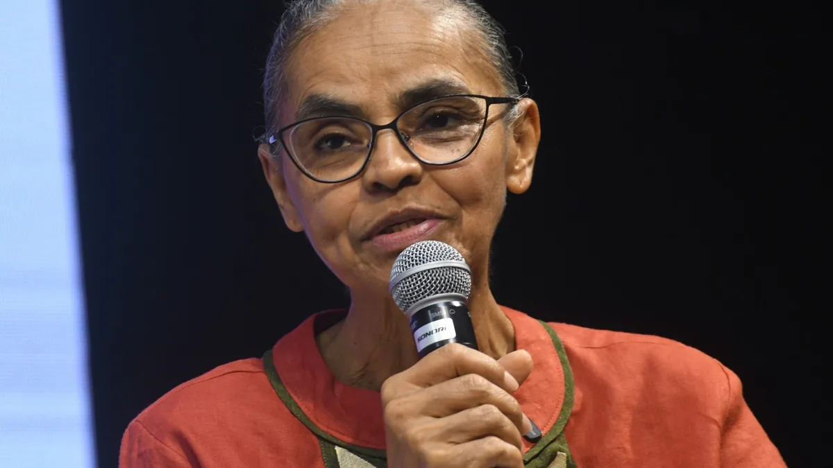 Marina Silva é alvo de tentativa de agressão em ato de Haddad em SP