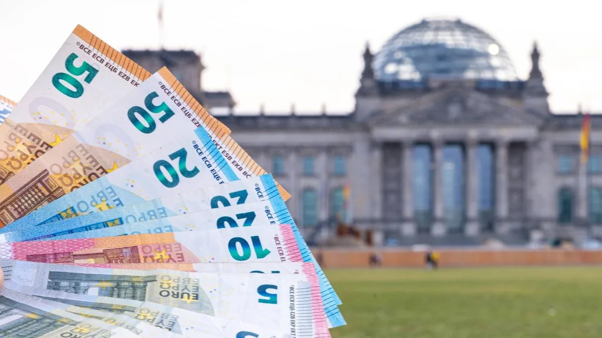 Gehalt, Zuschüsse und Co.: So viel verdienen Abgeordnete im Bundestag