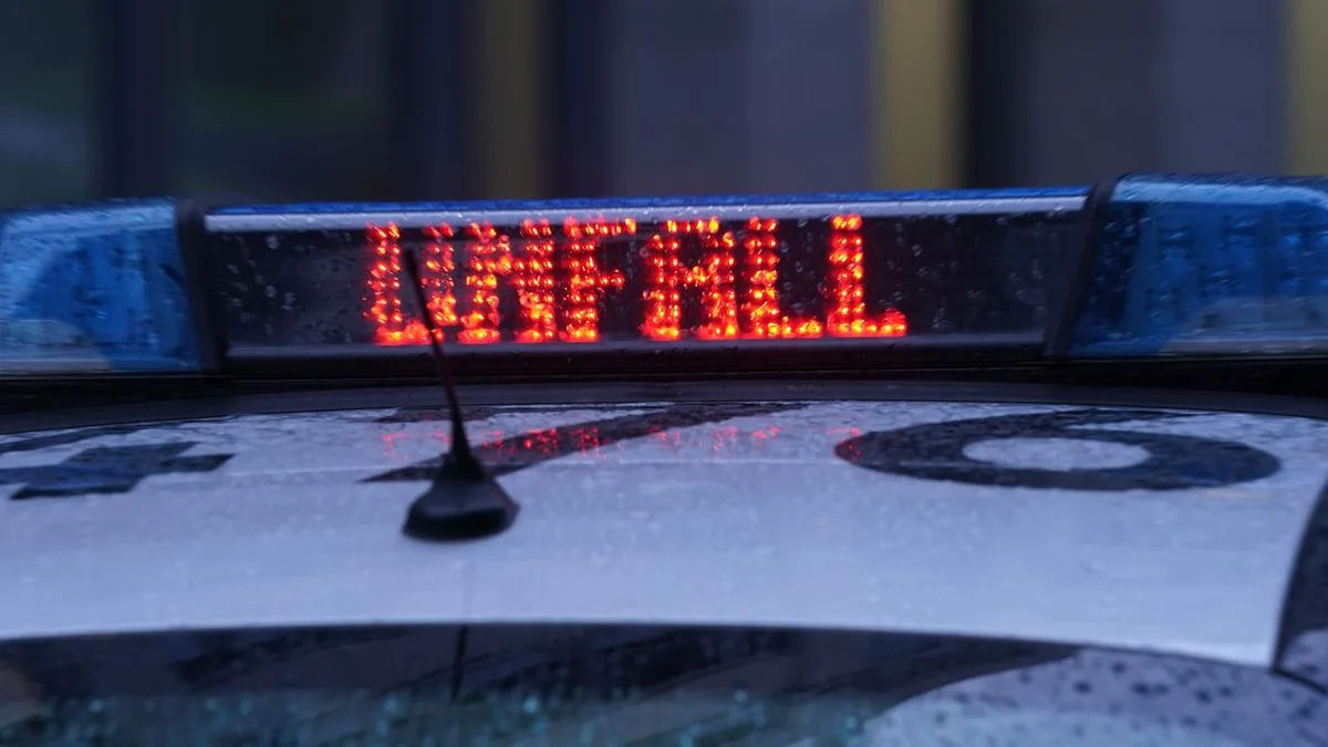 Unfälle: Motorradfahrer stirbt nach Unfall auf der A111 in Berlin