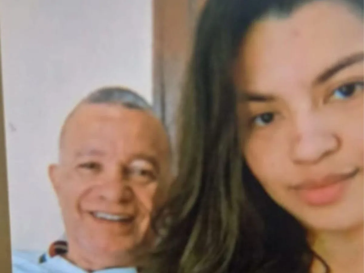 Quase 1 ano após crime, Justiça marca júri de PM acusado de assassinar esposa na frente das filhas dela no AC