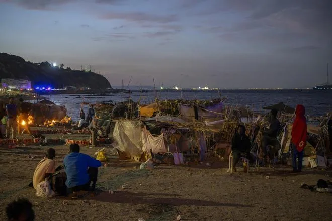 Los epidemiólogos piden entornos seguros para proteger de la violencia sexual a mujeres y niñas migrantes en Ceuta