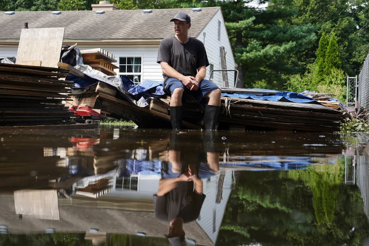 At least seven dead from storms and flooding in Indiana