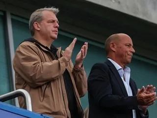Premier League. Deux actionnaires de Chelsea quittent le navire