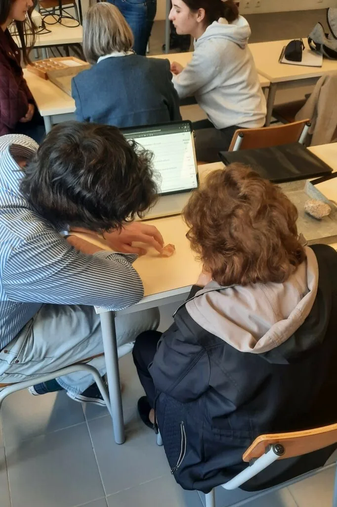 Estudantes de Letras de Lisboa e juventude comunista denunciam “elitismo” do OE27