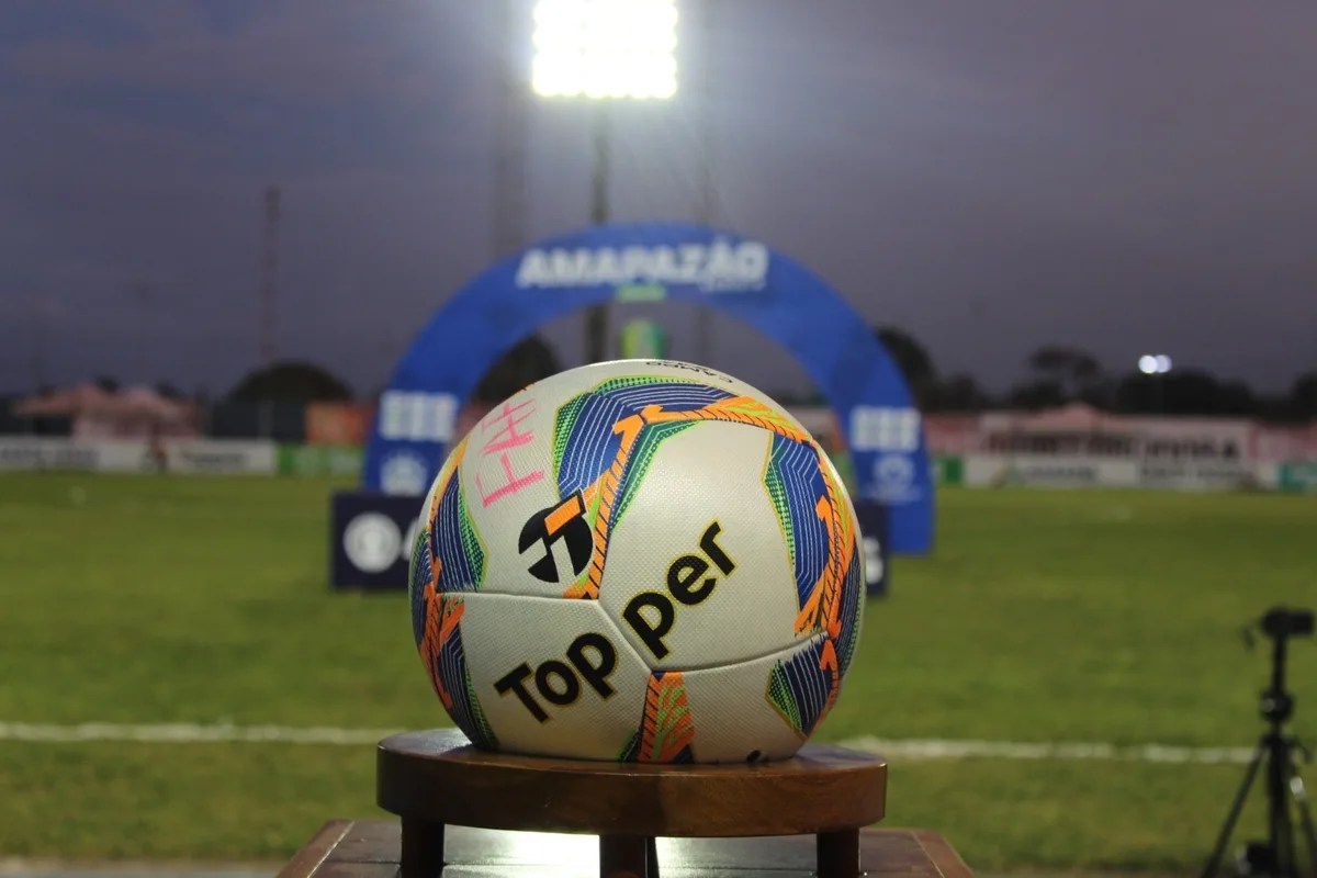 FAF estabelece exigência de licenças da CBF Academy para treinadores