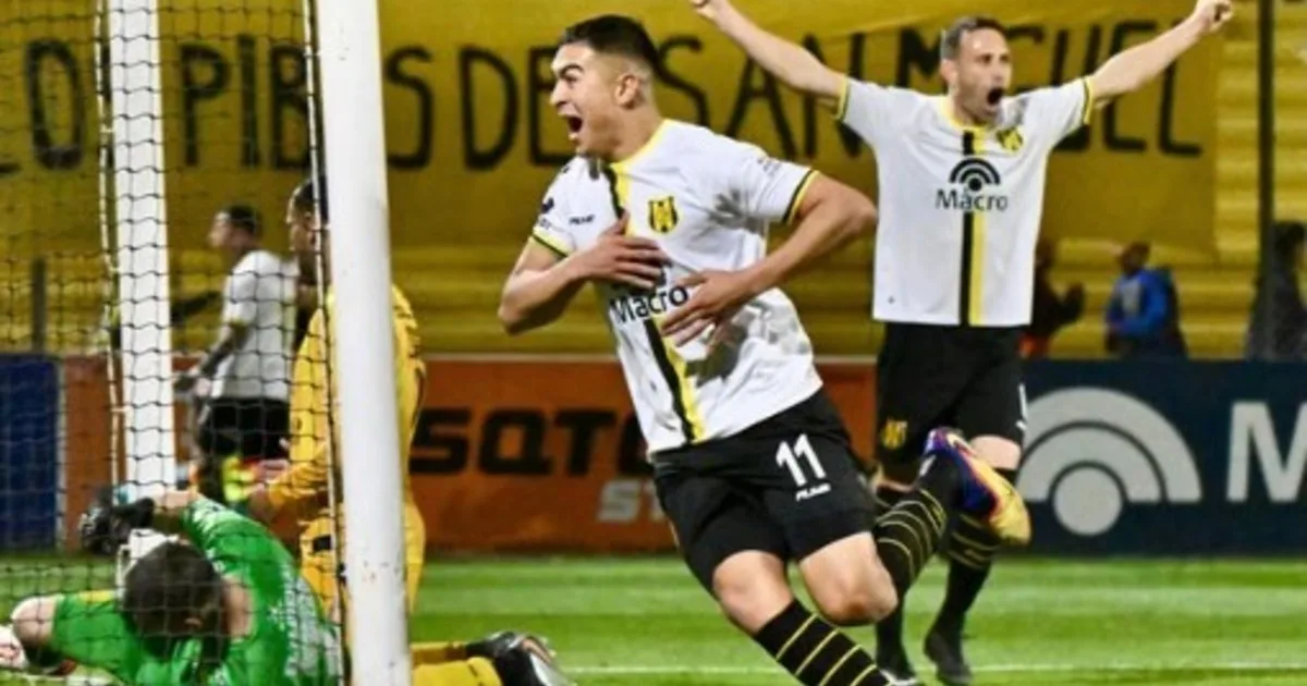 Ahora es el Real Madryn: goleada 4-0 y candidatazo en la Primera Nacional
