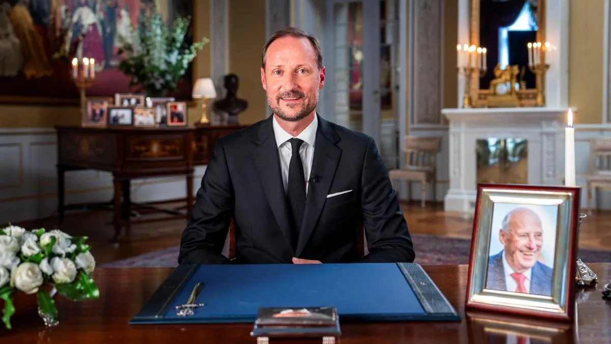 Haakon VIII confirma que compartirá con la reina Mette-Marit su compromiso con Noruega