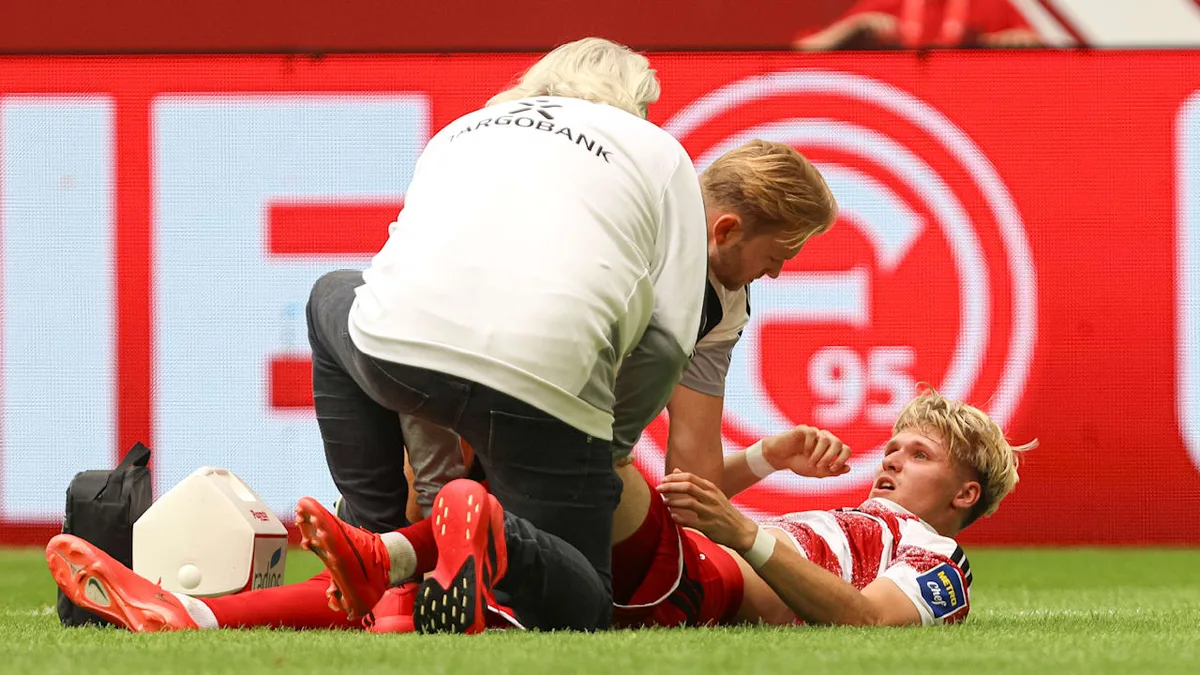 „Kann riesige Schritte im Fußball gehen“ - Fortuna-Juwel droht das Jahres-Aus