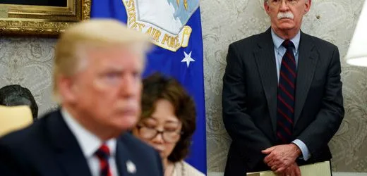 John Bolton: Donald Trump beschädigt Beziehungen zu Nato enorm