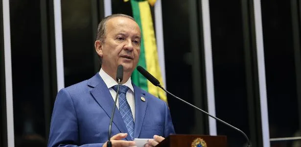 Quaest: Jorginho Mello tem 50% em SC e poderia vencer no 1º turno