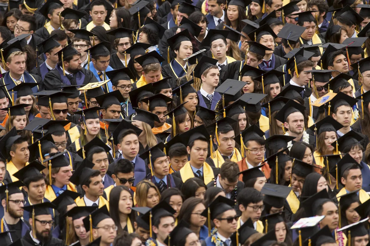 La Universidad de California evalúa volver a exigir el SAT: por qué reabrió el debate y cuándo podría decidirlo