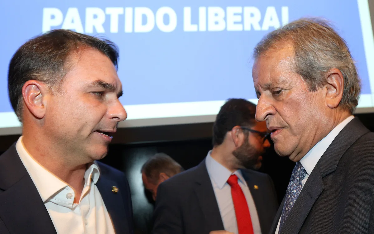 PL ironiza Missão após Flávio registrar candidatura à Presidência