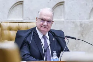 Fachin lança cartilha sobre remuneração de juízes e defende Judiciário