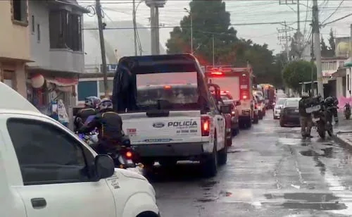 Registran fuga en una pipa de gas en la GAM; bomberos controlan la situación