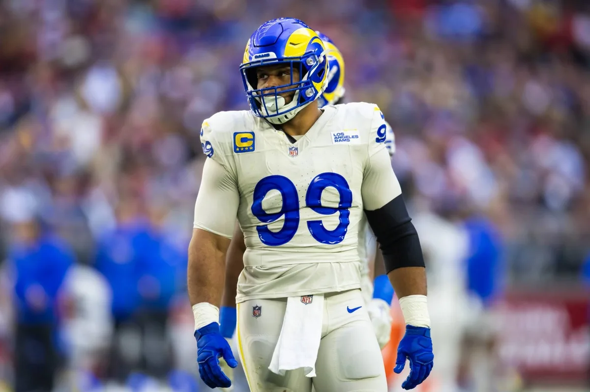 Rams coach: No ‘invisible deadline’ on Aaron Donald decision