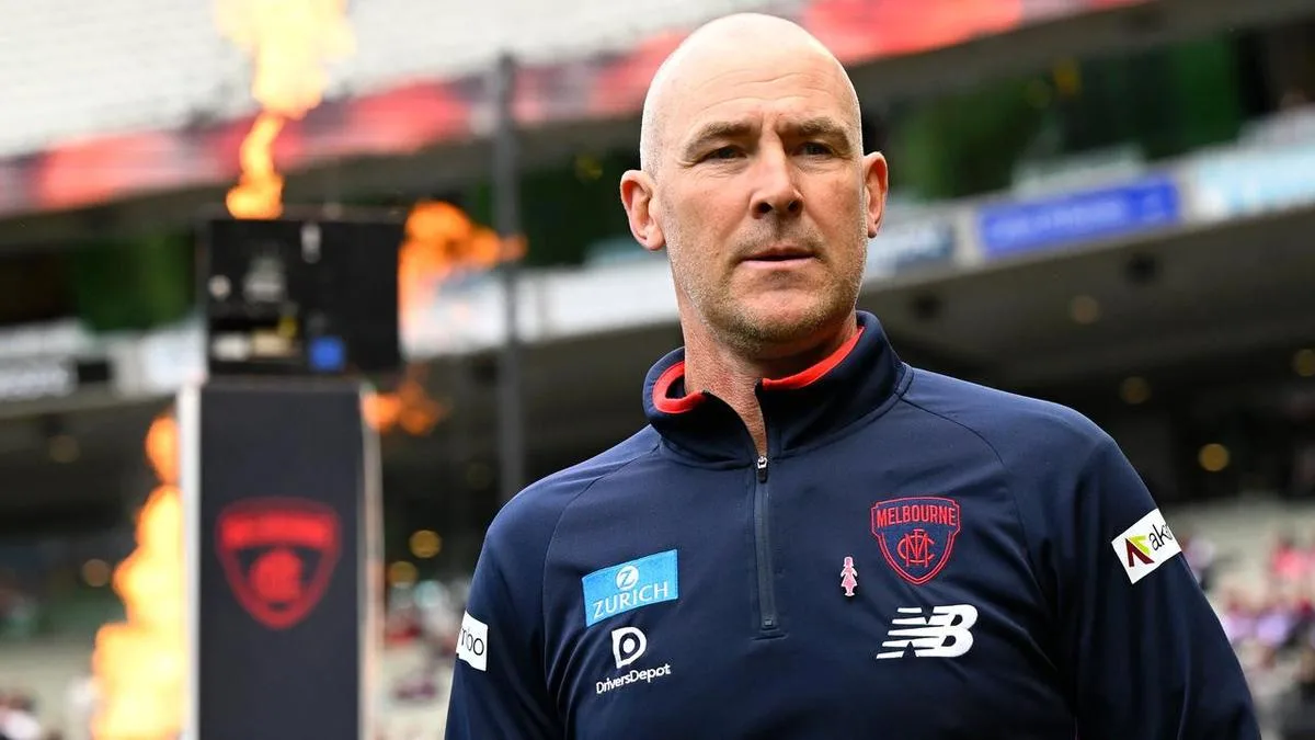 'Exhausting': Melbourne coach to keep narrow focus