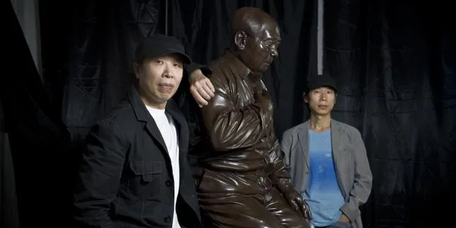 L’artiste chinois Gao Zhen condamné à trois ans de prison pour des sculptures satiriques représentant Mao