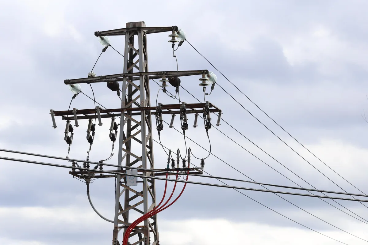 La factura de la luz asciende a niveles del primer agosto tras el inicio de la guerra de Ucrania: de media, más de 100 euros por hogar