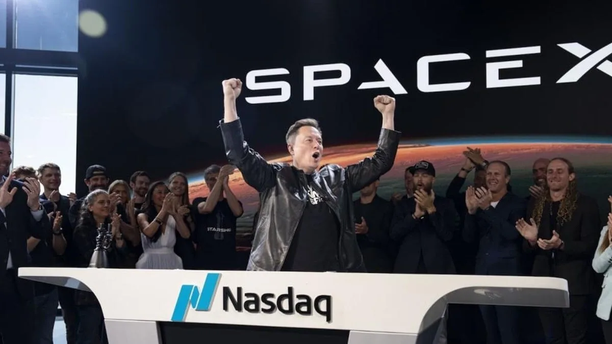 Elon Musk confía en que SpaceX facturará tres billones para 2033