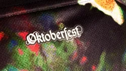 FOTOS: Bayern Munique vestido a rigor para a tradicional festa da cerveja