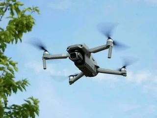 Donald Trump impose de nouveaux droits de douane sur les drones