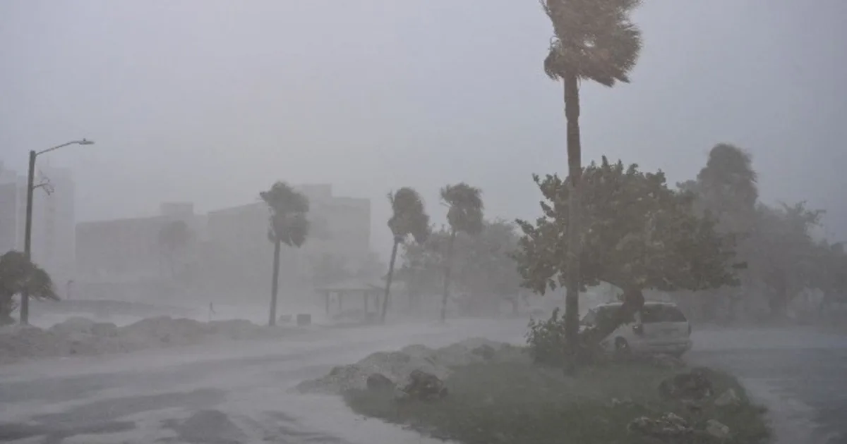 El huracán Isaías toca tierra en la costa de EE.UU., en el Golfo de México: ya golpeó la zona de Fort Walton Beach y Destin, en Florida