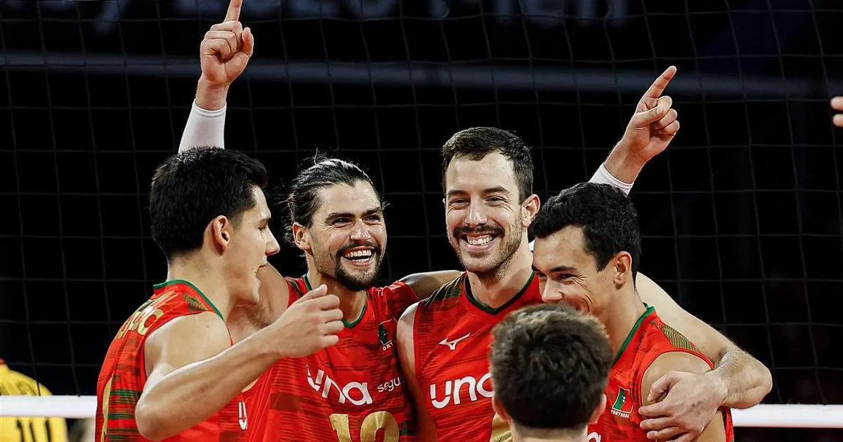 Portugal desafia gigante França por um lugar inédito nos quartos do EuroVolley